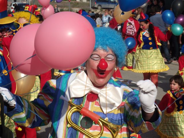 El desfile de Carnaval llena de color las calles de Lorquí - 2, Foto 2