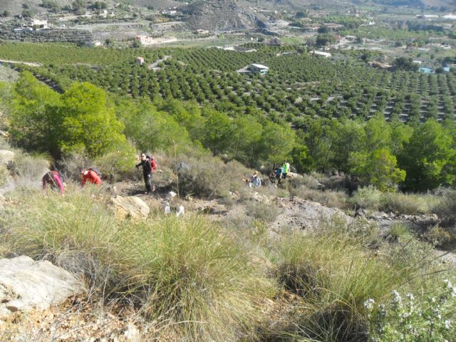El pasado domingo 13 de Marzo, el club senderista de Totana, organiz una nueva actividad en el entorno de los huertos de Totana - 5