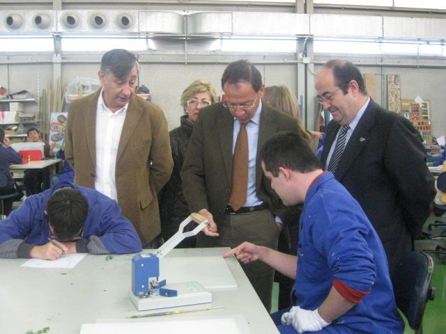 El Alcalde destaca la labor que impulsa Assido en la formación e integración de personas con síndrome de Down - 3, Foto 3