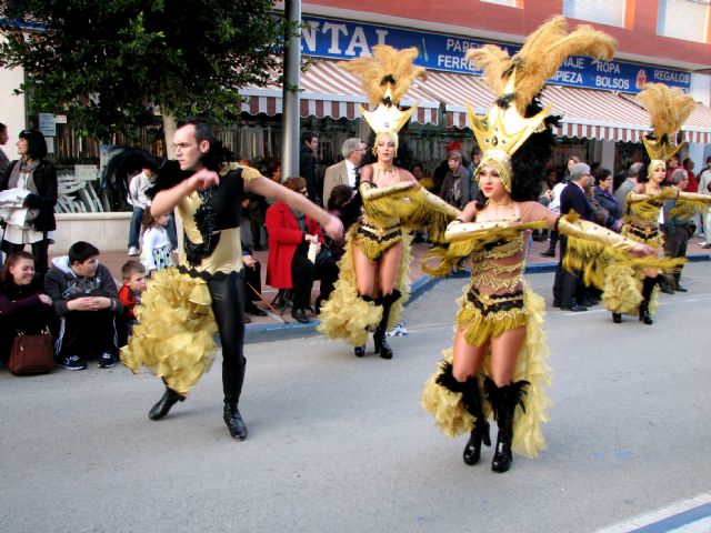 El desfile del domingo puso el broche final a una intensa semana de carnaval en Santiago de la Ribera - 1, Foto 1