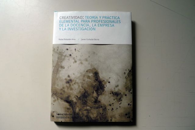 Profesores de Psicología de la Universidad de Murcia presentan en Córdoba un libro sobre creatividad - 2, Foto 2