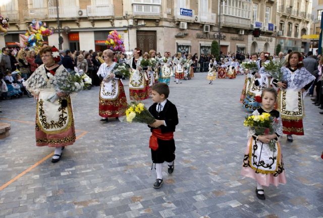 Festejos abre el plazo para participar en la Ofrenda Floral a la Patrona - 1, Foto 1