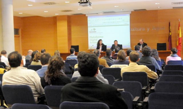 La Comunidad presenta una Guía metodológica para actividades potencialmente contaminadoras del suelo - 1, Foto 1