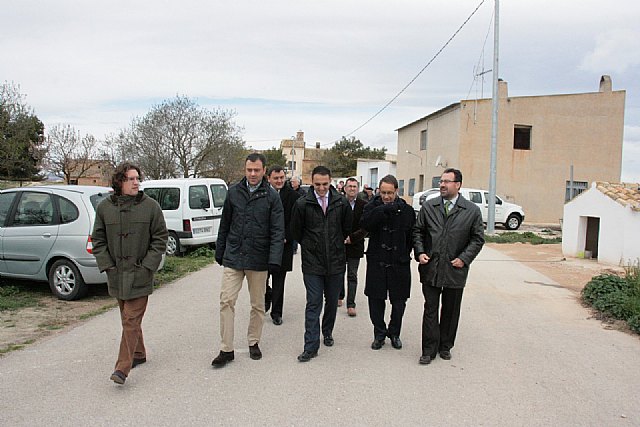 La luz ya llega bajo tierra a las estepas protegidas de Yecla para preservar su riqueza ecológica - 1, Foto 1