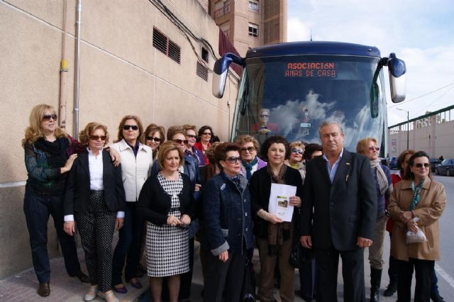 70 amas de casa de Lorca visitan una planta productora de brócoli para conocer sus propiedades nutricionales con motivo del Día Mundial del Consumidor - 1, Foto 1