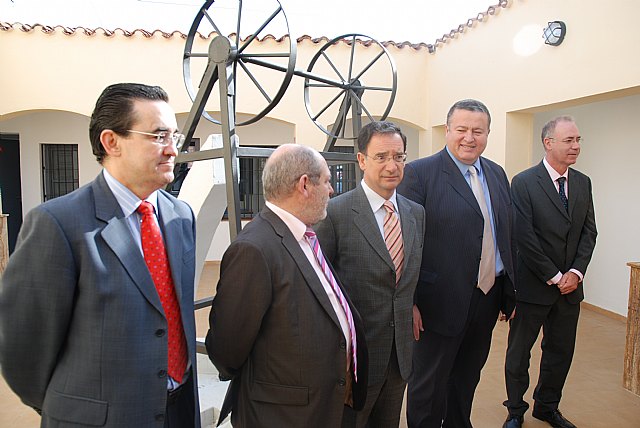 Finalizan las obras de transformación del antiguo matadero de La Unión en el nuevo centro de servicios sociales - 1, Foto 1