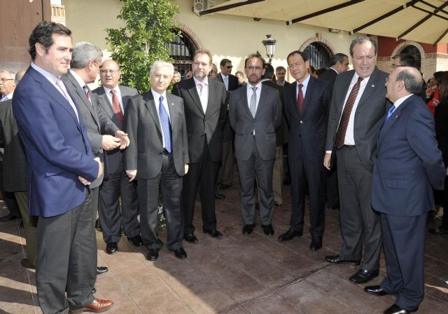 El Alcalde asiste a la entrega de las nuevas distinciones de la Federación de Empresarios del Metal - 2, Foto 2