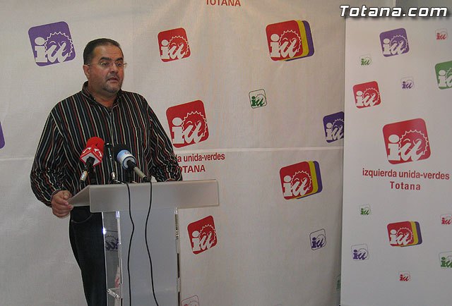 Rueda de prensa IU Totana sobre fianza a Morales, Foto 1