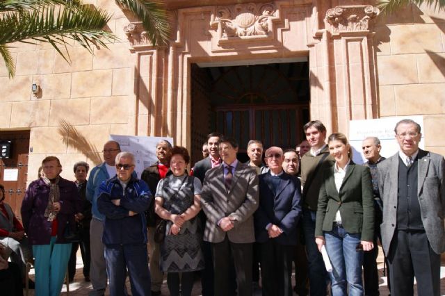 El proyecto de restauración de la iglesia dieciochesca de San José prevé recuperar la iluminación original del templo y de sus naves laterales - 1, Foto 1