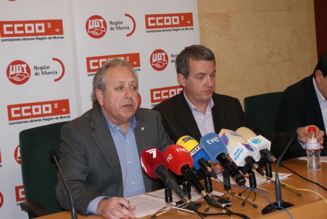 UGT y CCOO presentan una iniciativa legislativa popular por el empleo estable y con derechos - 2, Foto 2
