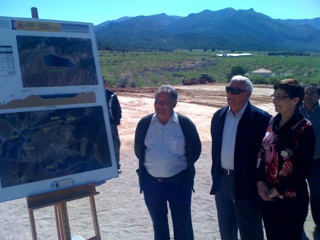 El Gobierno de España invierte 8 millones de euros en llevar el agua del Tajo a los regantes de Pliego, Foto 2
