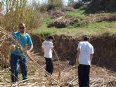 Los jóvenes de JOVAL fundamentales en la limpieza del Río Mula a su paso por Alguazas