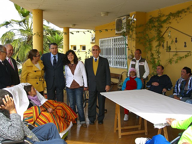 La Comunidad destinó 134.000 euros para acoger a enfermos terminales de sida y formar a jóvenes de barrios marginales - 1, Foto 1