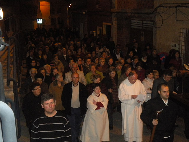 Va crucis penitencial organizado por la Hermandad de Jess en el Calvario y Santa Cena - 10