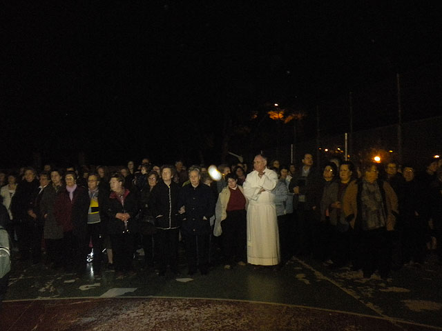 Va crucis penitencial organizado por la Hermandad de Jess en el Calvario y Santa Cena - 22