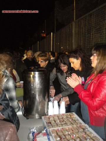 Va crucis penitencial organizado por la Hermandad de Jess en el Calvario y Santa Cena - 26