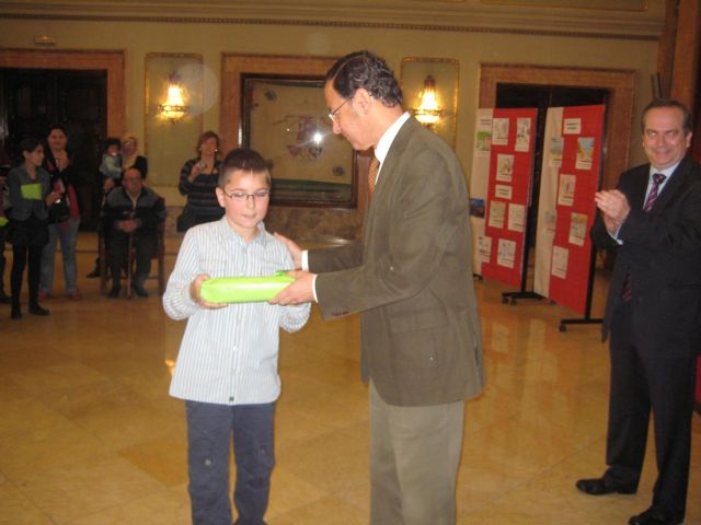 Cámara entre los premios de la campaña Crece en Seguridad - 1, Foto 1