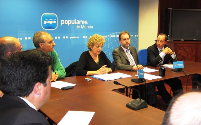 El PP quiere una Educación que reconozca la autoridad del profesor y que valore el esfuerzo y la capacidad del alumno - 2, Foto 2