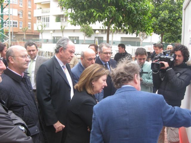 Los vecinos de los barrios de El Carmen y Buenos Aires contarán con un nuevo centro de salud en 2012 - 1, Foto 1