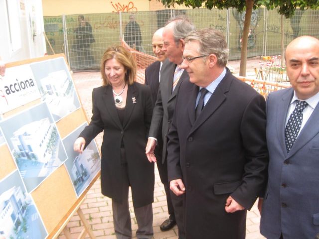 Los vecinos de los barrios de El Carmen y Buenos Aires contarán con un nuevo centro de salud en 2012 - 3, Foto 3