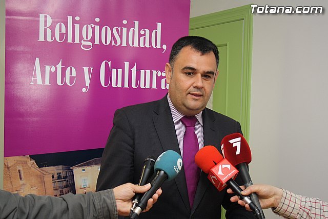 Los técnicos de la Dirección General de Turismo emiten un informe favorable sobre el Expediente de Interés Turístico Regional de la Semana Santa, Foto 1