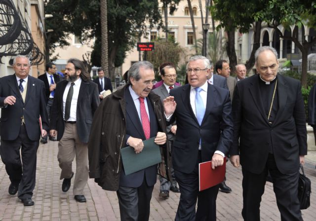 El presidente de la Sala de lo Penal de la Audiencia Nacional participa en el Congreso de Derechos Humanos de la Universidad de Murcia - 3, Foto 3