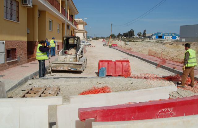 Comienzan las obras de encintado y renovación de pavimentación de la calle Ortega y Gasset de Lorquí - 2, Foto 2