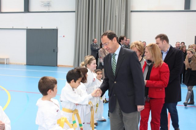 El campo de Murcia amplía su oferta deportiva con un nuevo pabellón en la pedanía de Sucina - 1, Foto 1