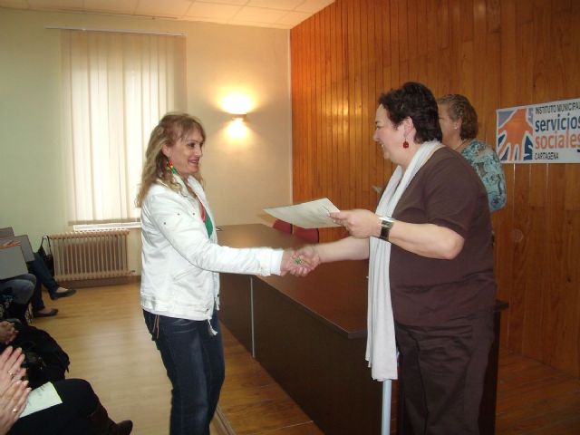 Más de 80 mujeres se forman en nuevas teconologías para facilitar su acceso al mundo laboral - 3, Foto 3