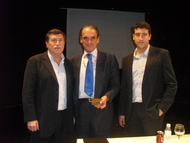 Mario Conde ofreció una conferencia sobre Literatura y Cambio Social, en el Río de Letras de Blanca - 2, Foto 2