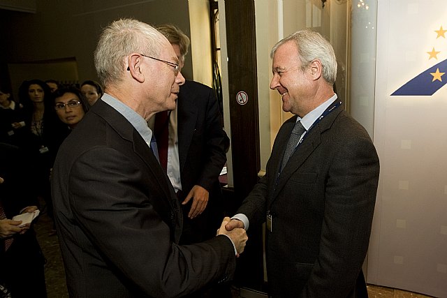 Valcárcel reclama a Van Rompuy una participación más eficiente y efectiva de las regiones en el reparto de los fondos europeos - 2, Foto 2