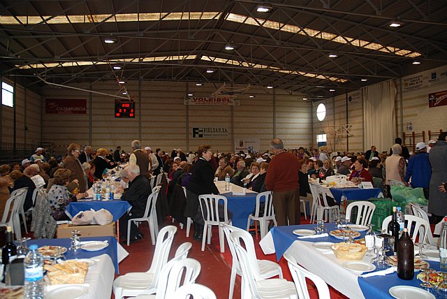 Los mayores de los centros del IMAS celebran su jornada de convivencia anual en Roldán - 1, Foto 1