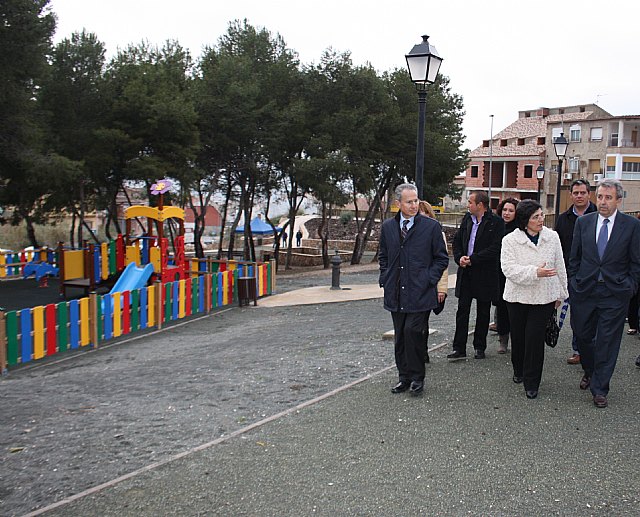 La Comunidad recupera la masa arbórea de pino carrasco en el parque de “Los Pinos” de Pliego - 1, Foto 1