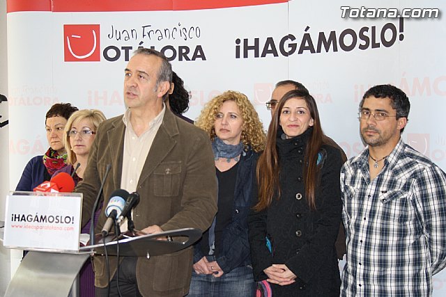 Otálora firma ante notario su compromiso electoral de no cobrar si resulta elegido alcalde - 3, Foto 3