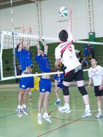 A semifinales el C.V. Postres Reina Caravaca después de vencer 3-1 a Palma Volley - 1, Foto 1