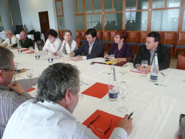 Retegui propone que el gasto público autonómico evolucione de acuerdo al crecimiento del PIB regional a medio plazo - 1, Foto 1