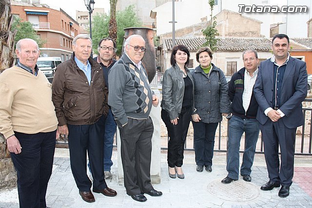 La Avenida Rambla de La Santa se convierte en el escenario de promoción de la artesanía de Totana, Foto 1