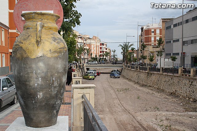 La Avenida Rambla de La Santa se convierte en el escenario de promocin de la artesana de Totana - 3