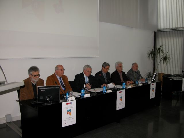 El ayuntamiento de Totana participa en los actos conmemorativos del XX aniversario de la facultad de Trabajo Social de la UMU, Foto 1