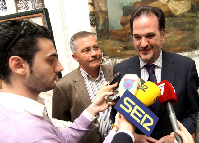 Carlos Iturgaiz reúne a 200 personas en El Casino de Águilas - 1, Foto 1