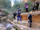 Cerca de 40 senderistas participaron en la ruta senderista que discurrió por el río Chicamo en Abanilla