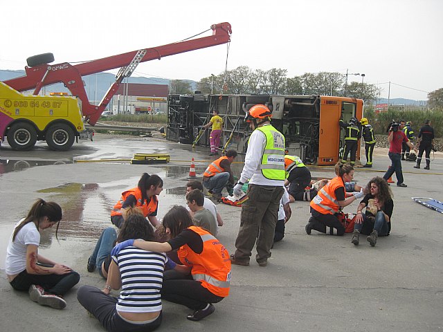 Éxito del simulacro realizado en las jornadas sobre seguridad de Protección Civil - 3, Foto 3