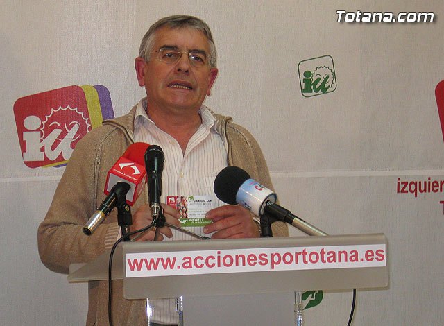 IU-Verdes inicia una campaña de bonos para que los totaneros ayuden a financiar la campaña electoral de forma transparente, Foto 1