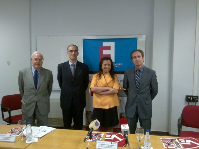 El Ayuntamiento participa en el Foro de Empleo de la Universidad de Murcia - 1, Foto 1