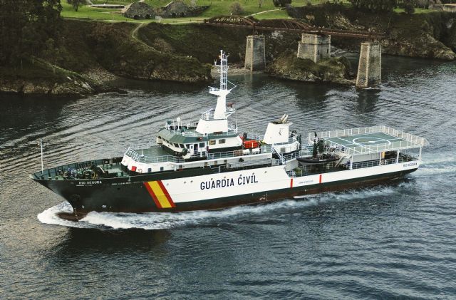 Atraca el nuevo buque oceánico de la Guardia Civil Río Segura - 2, Foto 2