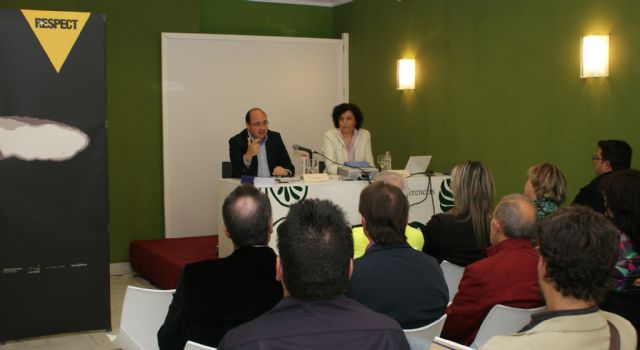 El Ayuntamiento de Puerto Lumbreras organiza las jornadas contra la discriminación a minorías étnicas - 1, Foto 1