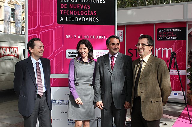 ´Sicarm 2011´ ofrece a los ciudadanos de Murcia talleres y stands con las novedades tecnológicas - 1, Foto 1