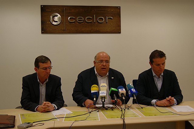 Hostelor, la Unión de Comerciantes y el Ayuntamiento convocan el I Concurso “Decora-Semana Santa de Lorca” - 1, Foto 1