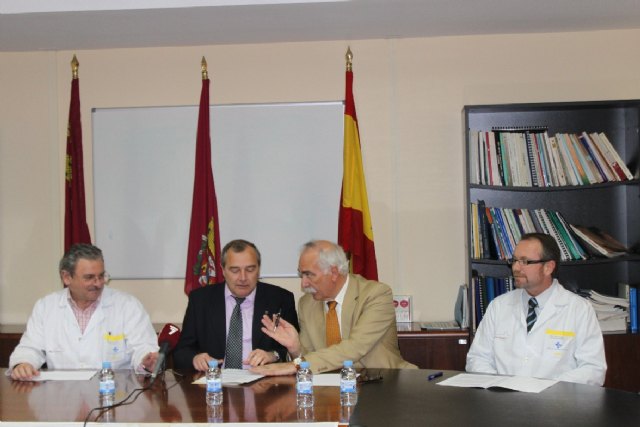 Sanidad firma un convenio para fomentar la investigación y formación en cáncer - 1, Foto 1