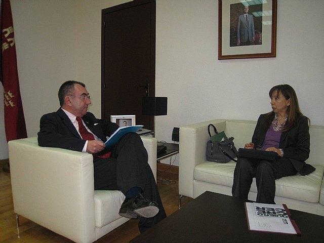 Campos se reune con la Asociación para el Desarrollo de la Salud Mental en la Infancia y la Juventud 'Quiero Crecer' - 1, Foto 1